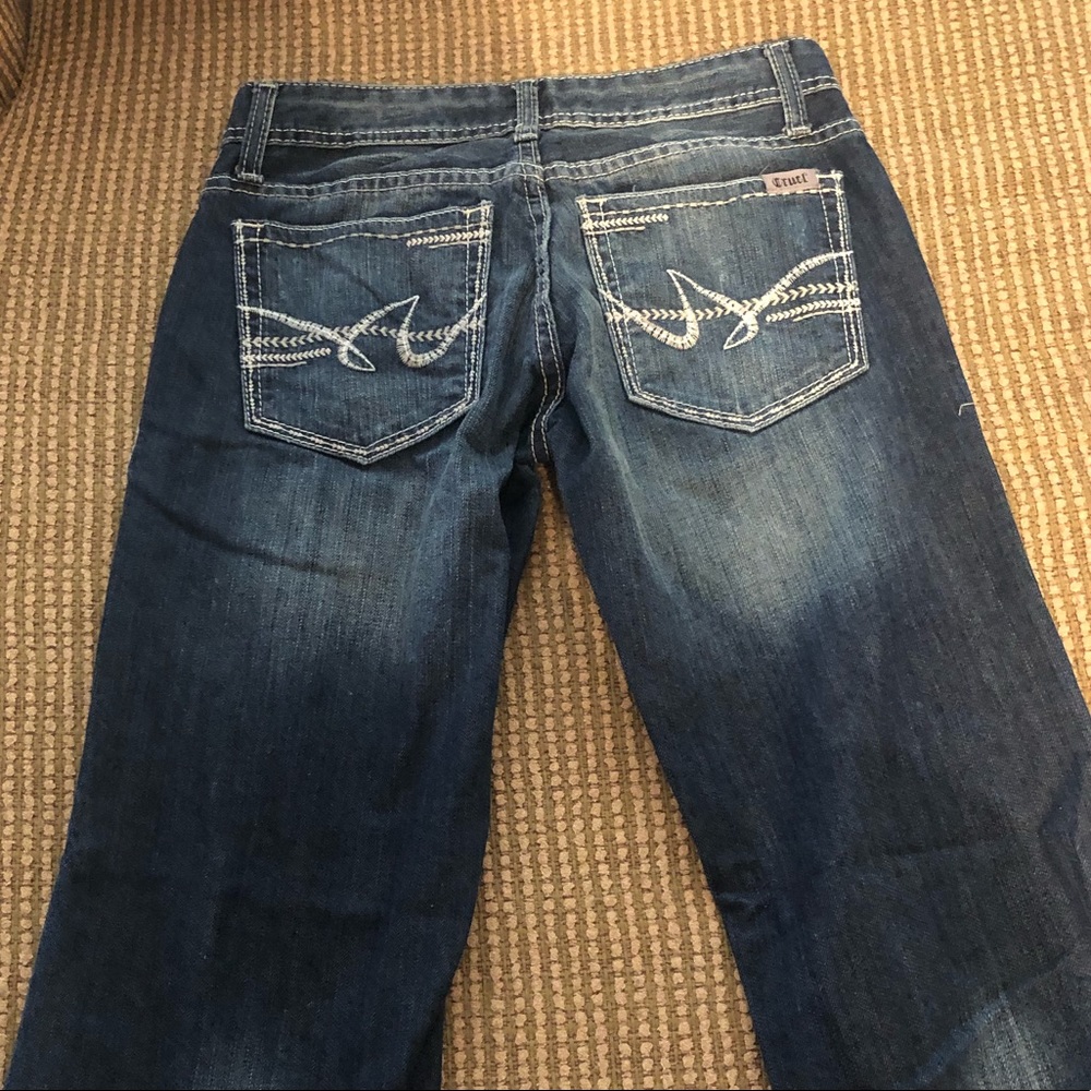 Jeans - Picture 2 of 4